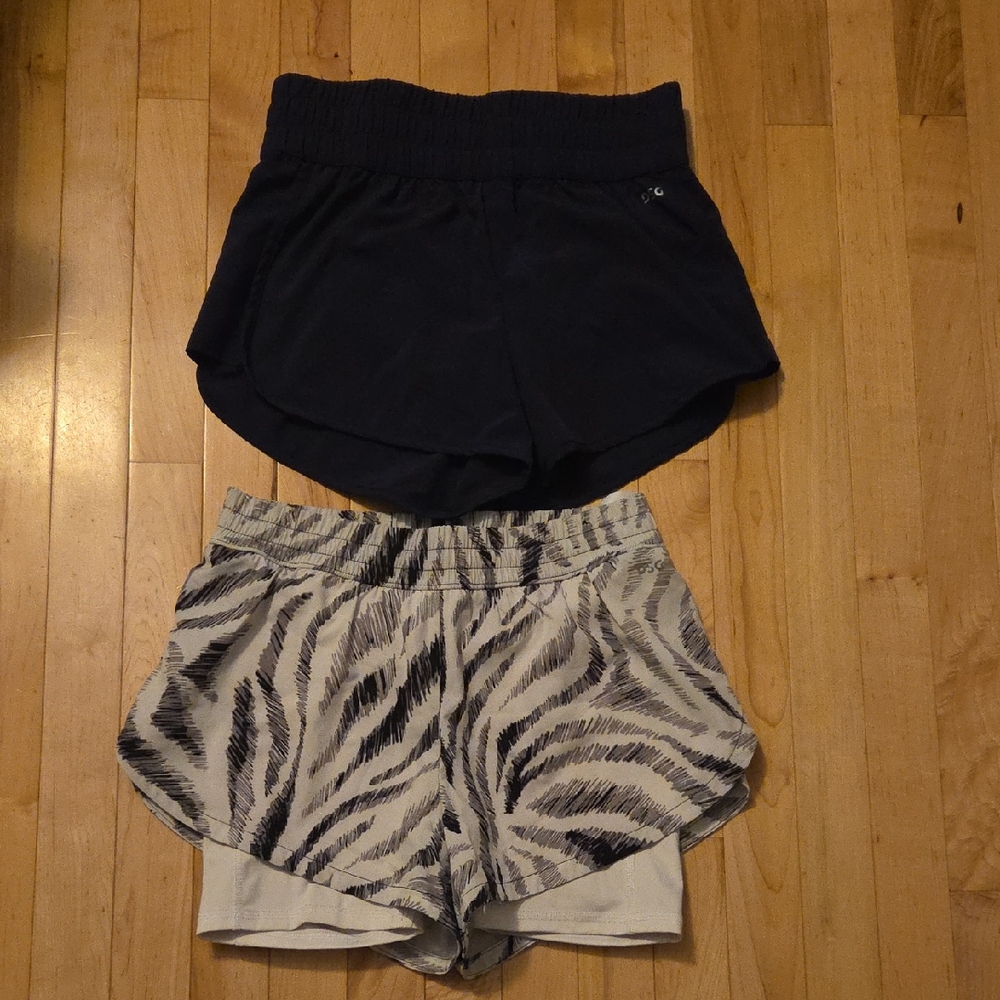 DSG Women's Black and Zebra Print Athletic Shorts